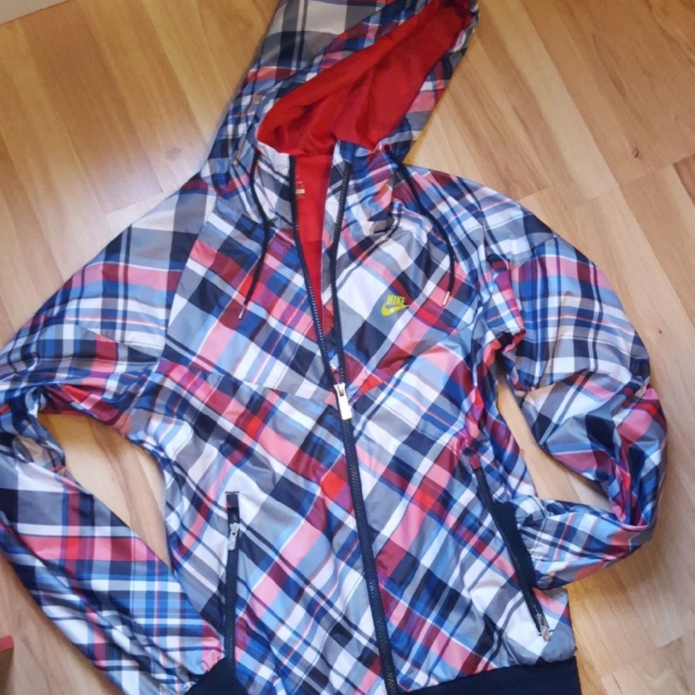 Nike Windrunner Jacket